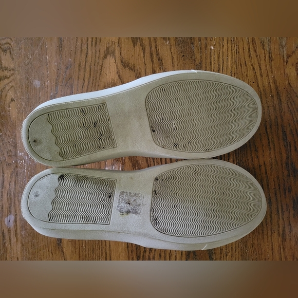 Steve Madden slip on sneaker or loafer - Picture 5 of 6